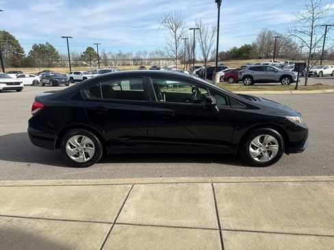 Used 2013 Honda Civic LX image 5