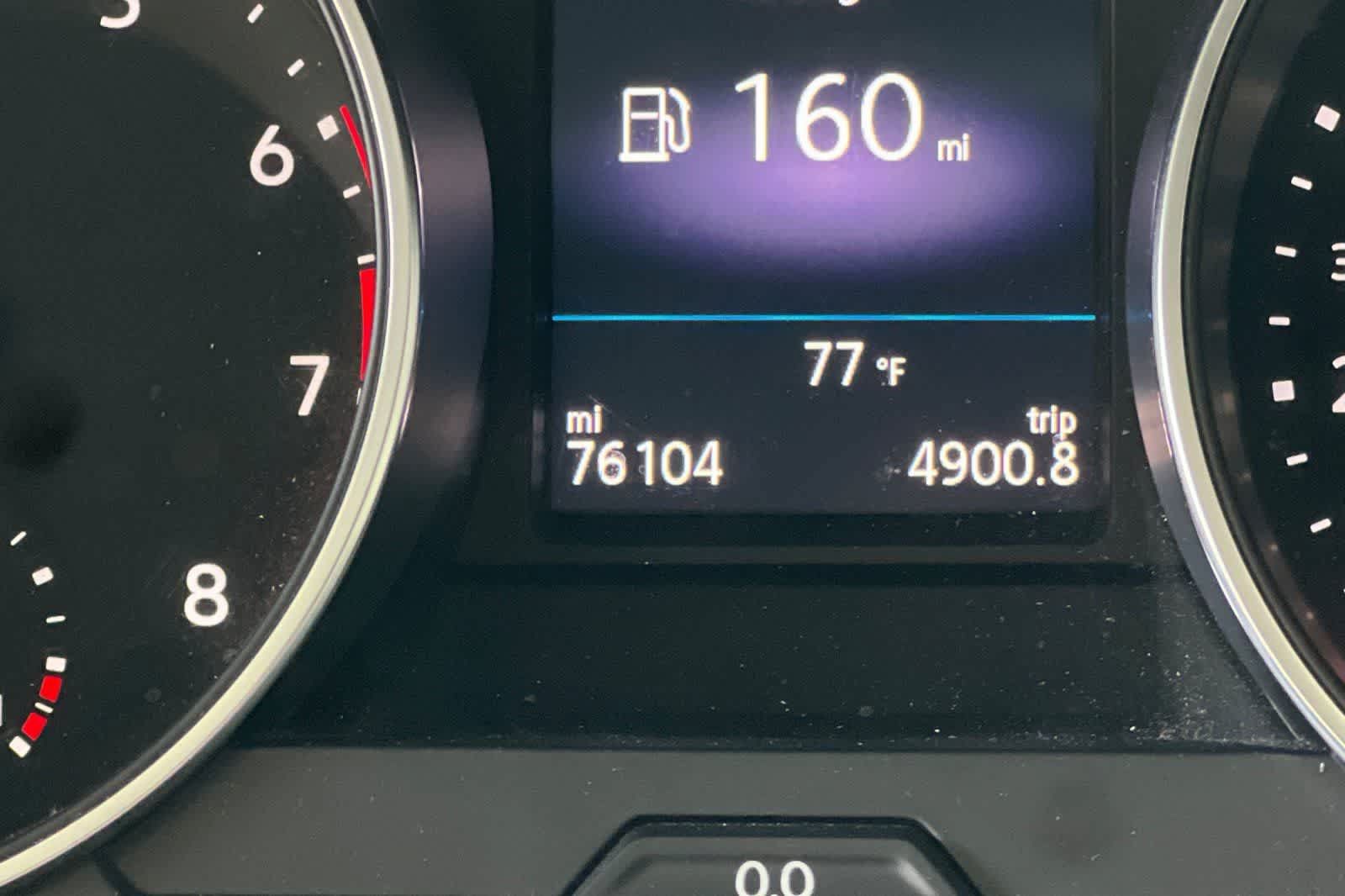 Used 2020 Volkswagen Tiguan SE AWD/4WD image 25