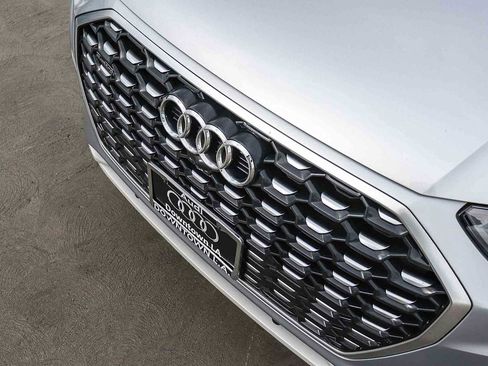 Used 2022 Audi Q5 2.0T Premium Plus image 8