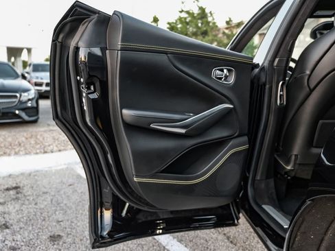 Used 2021 Aston Martin DBX image 49