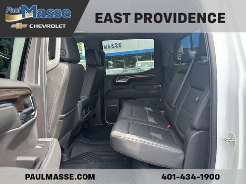 Used 2024 Chevrolet Silverado 1500 LT Trail Boss w/ LT Trail Boss Premium Package AWD/4WD image 14