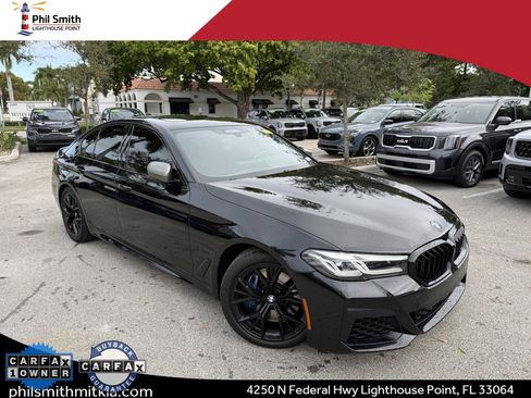 Used 2021 BMW M550i xDrive image 1