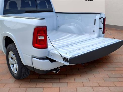New 2026 RAM 1500 Big Horn AWD/4WD image 31
