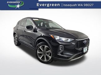 Certified 2024 Ford Escape Platinum 360° Tour