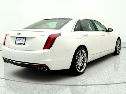 Used 2018 Cadillac CT6 Premium Luxury w/ Super Cruise Package AWD/4WD image 5