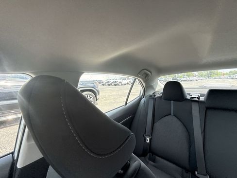 Used 2023 Toyota Camry LE FWD image 10