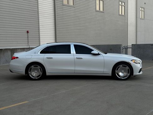 Used 2024 Mercedes-Benz Maybach S 580 MERCEDES-MAYBACH S 580 4M image 20