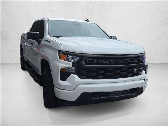 Used 2024 Chevrolet Silverado 1500 Custom RWD image 3
