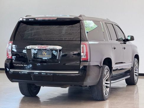 Used 2019 GMC Yukon XL Denali w/ Open Road Package AWD/4WD image 7