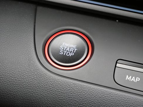 Used 2025 Hyundai Elantra N Line image 29