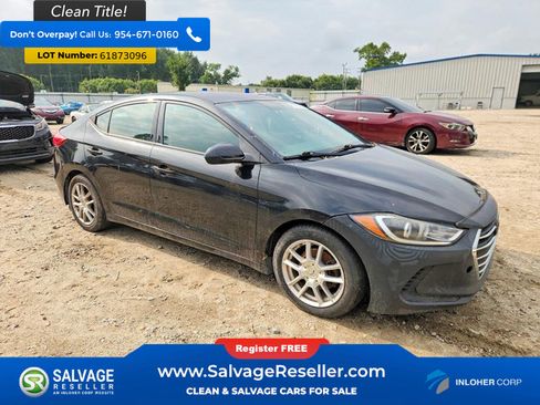 Used 2018 Hyundai Elantra SE FWD image 5