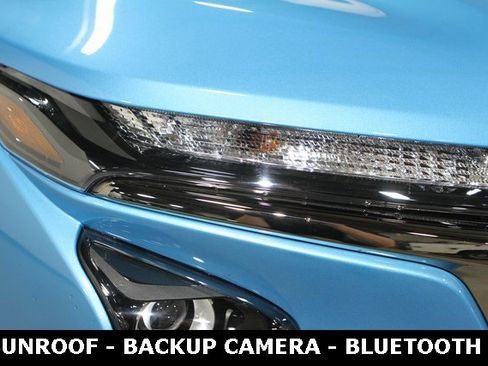 New 2026 Chevrolet Trax RS w/ Sunroof Package image 7