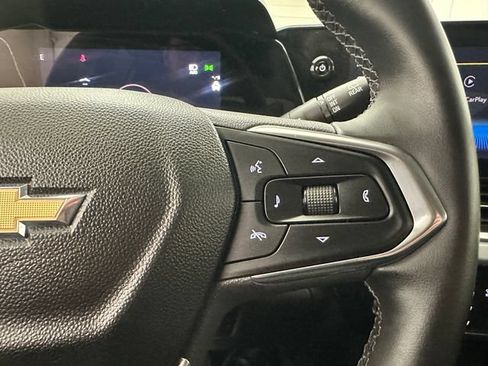 Used 2024 Chevrolet Trax LT w/ Driver Confidence Package FWD image 25