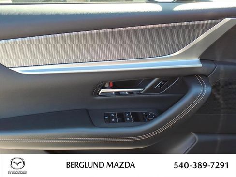 New 2026 MAZDA CX-90 3.3 Turbo w/ Preferred Package image 13