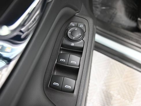 Used 2022 Chevrolet Equinox LT AWD/4WD image 19
