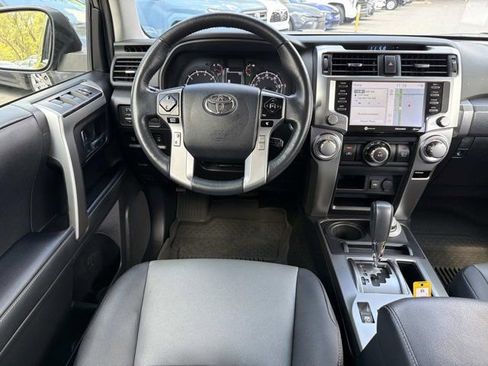 Used 2024 Toyota 4Runner SR5 Premium w/ Moonroof Package AWD/4WD image 23