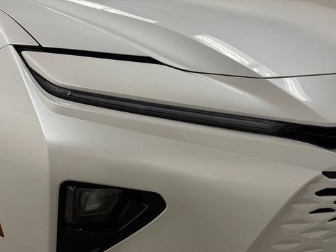 Used 2025 Toyota Crown Signia image 16