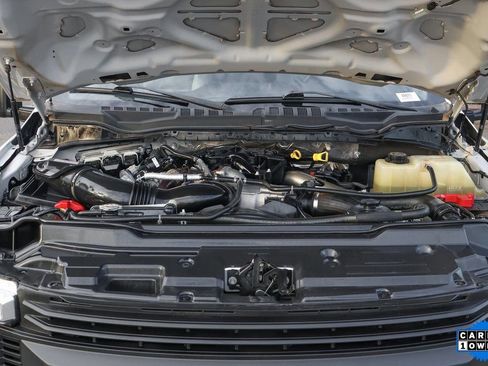 Used 2019 Ford F550 2WD Regular Cab Super Duty image 13