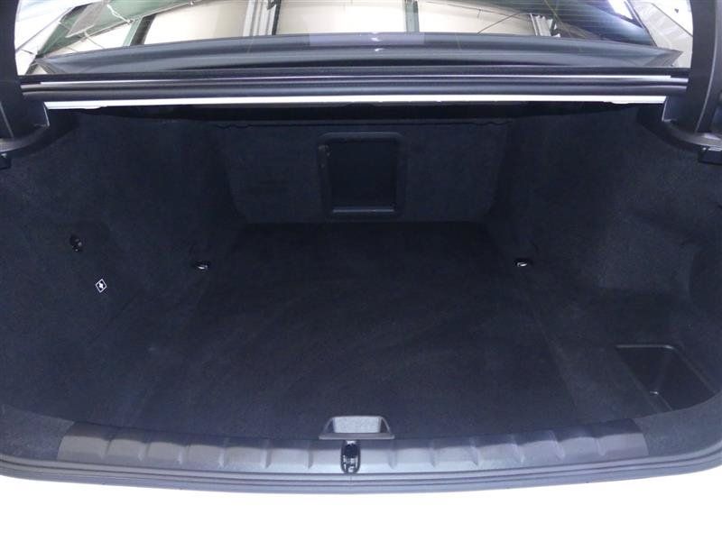 Used 2024 BMW i7 xDrive60 w/ Premium Package AWD/4WD image 30