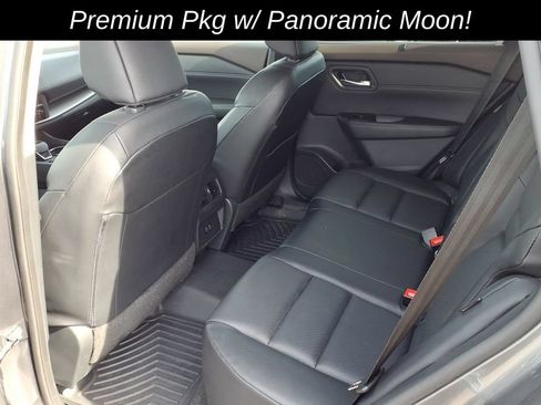 Used 2023 Nissan Rogue SV w/ SV Premium B Package AWD/4WD image 18