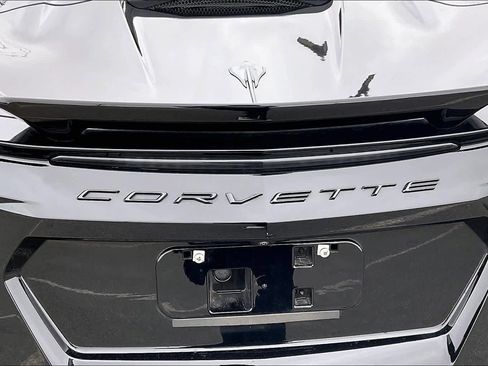 Used 2024 Chevrolet Corvette Stingray Premium Conv w/ Z51 Performance Package image 27