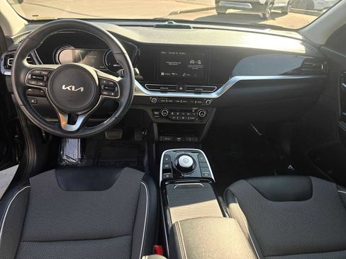 Used 2022 Kia Niro EX image 20