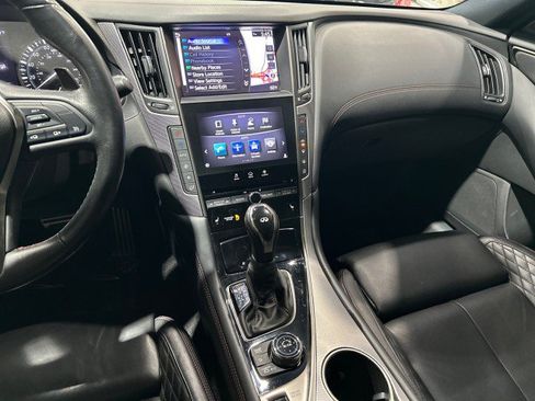 Used 2018 INFINITI Q50 Red Sport 400 RWD image 4