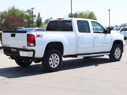 Used 2014 GMC Sierra 2500 SLT w/ SLT Convenience Package AWD/4WD image 6