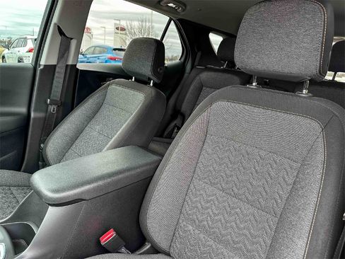 Used 2022 Chevrolet Equinox LT image 14