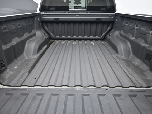 Used 2025 Chevrolet Colorado W/T w/ Advanced Trailering Package AWD/4WD image 35