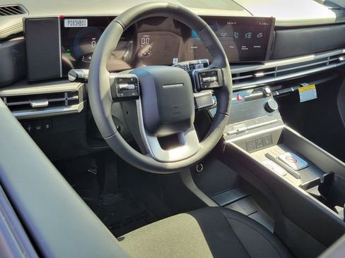 New 2026 Hyundai Santa Fe SE FWD image 3