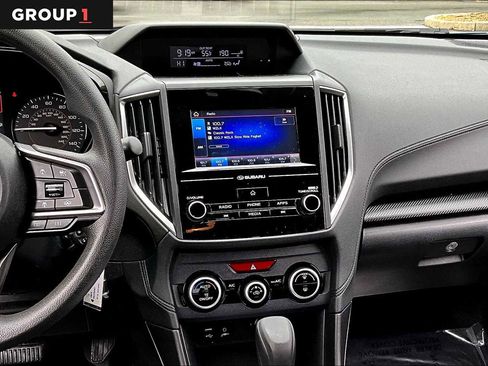 Used 2021 Subaru Crosstrek 2.0i image 7