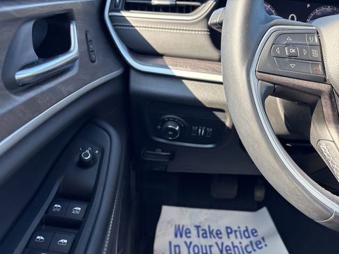 Used 2021 Jeep Grand Cherokee L Limited image 35