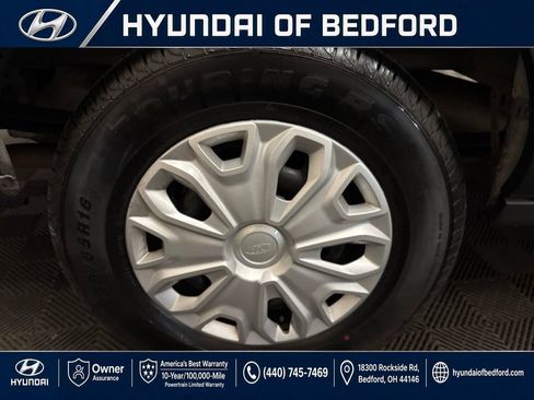 Used 2024 Ford Transit 350 XLT RWD image 31