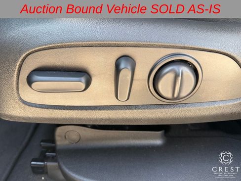 Used 2021 GMC Acadia Denali FWD image 12