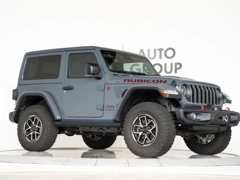 Used 2024 Jeep Wrangler Rubicon image 14