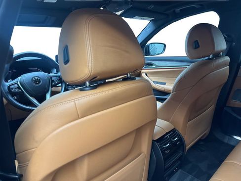Used 2022 BMW 540i w/ Executive Package RWD image 35