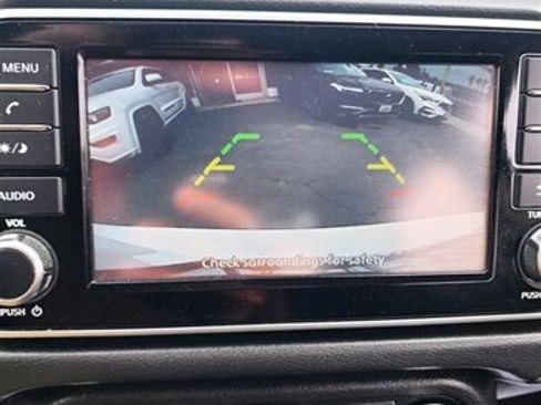 Used 2023 Nissan Versa S w/ S Plus Package image 21