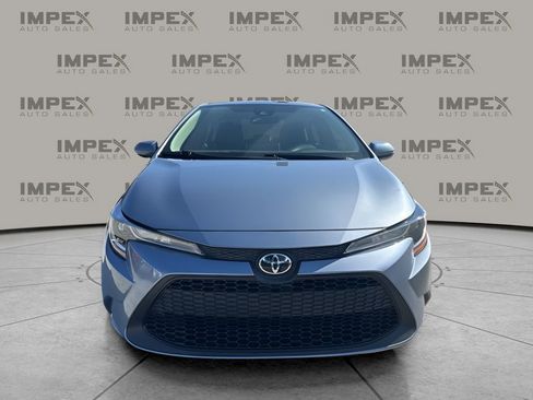 Used 2020 Toyota Corolla LE image 8