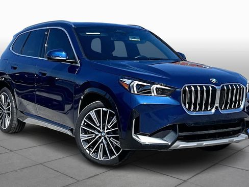 Used 2025 BMW X1 xDrive28i w/ Premium Package AWD/4WD image 2