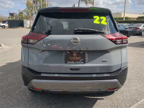 Used 2022 Nissan Rogue SL image 5