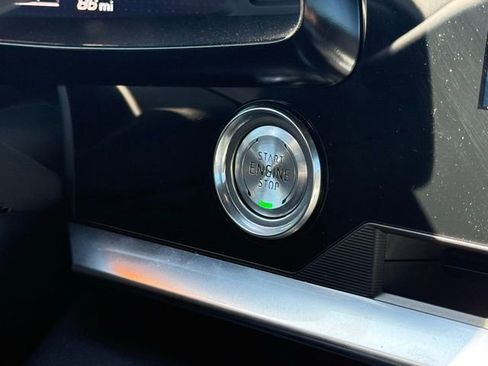 Used 2024 Chevrolet Corvette Stingray Preferred Cpe w/ Z51 Performance Package image 18