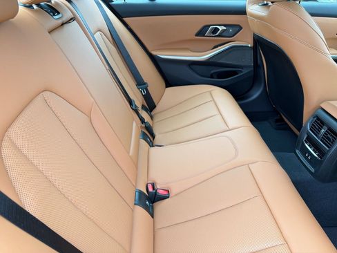 Used 2026 BMW 330i Sedan w/ M Sport Package RWD image 30