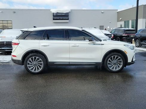 Certified 2023 Lincoln Corsair Reserve w/ Equipment Group 201A image 5