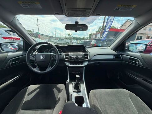 Used 2013 Honda Accord LX image 20