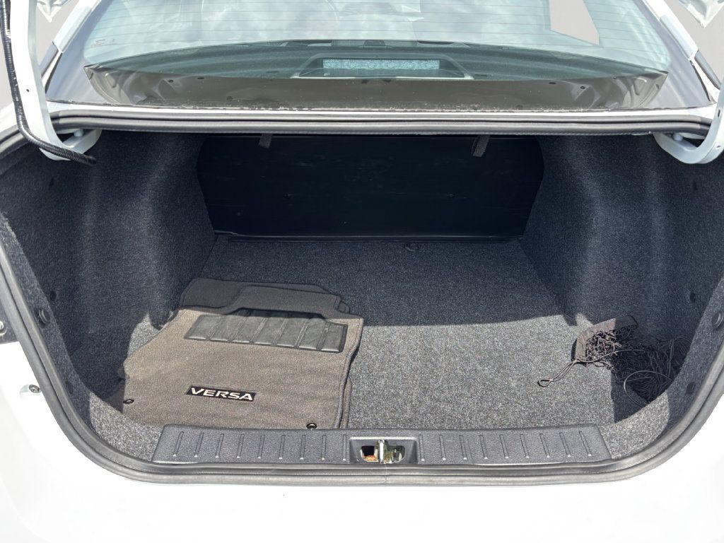 Used 2025 Nissan Versa S w/ Trunk Package FWD image 14