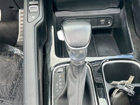 Used 2024 Kia Telluride SX Prestige image 17