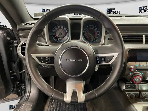 Used 2010 Chevrolet Camaro SS RWD image 12