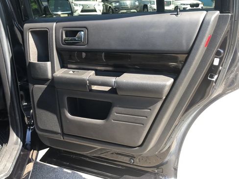 Used 2019 Ford Flex SEL w/ Equipment Group 202A AWD/4WD image 12