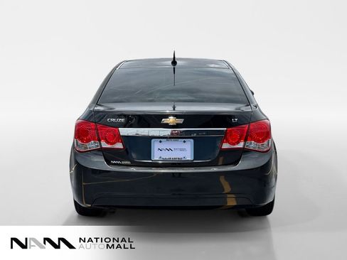 Used 2014 Chevrolet Cruze LT w/ All-Star Edition FWD image 4